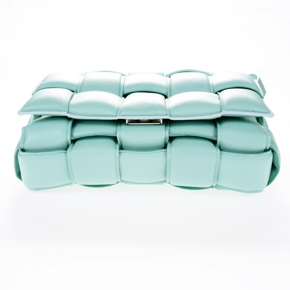 BOTTEGA VENETA blue leather PADDED CASSETTE Crossbody Shoulder Bag. Never Worn - Picture 4 of 10